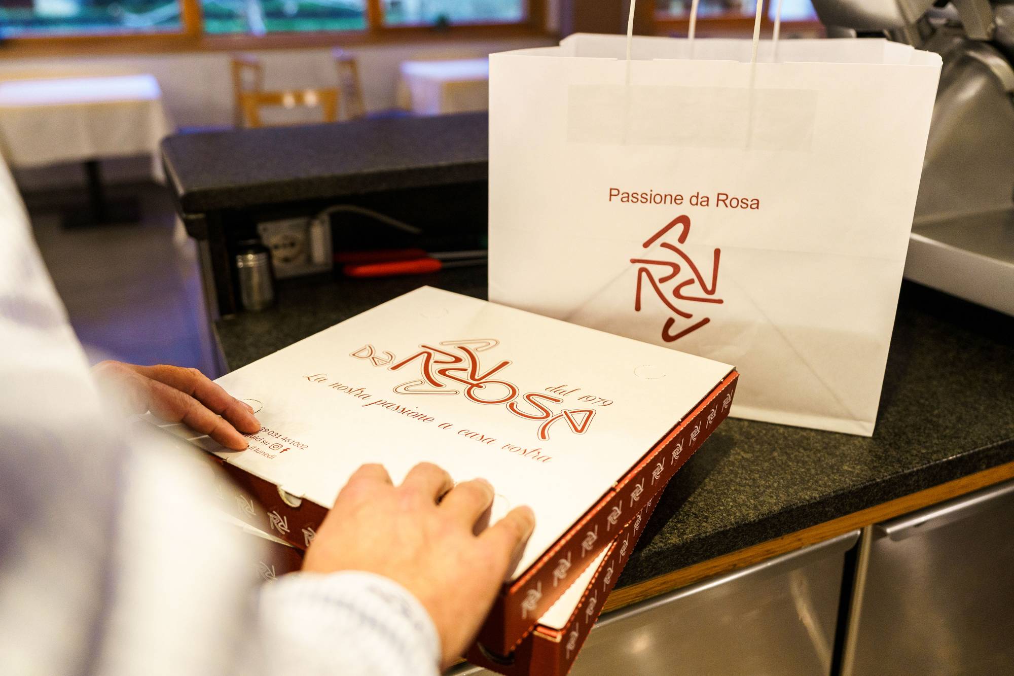 ristorante-pizzeria-da-rosa-cantu-como-cantina-asporto